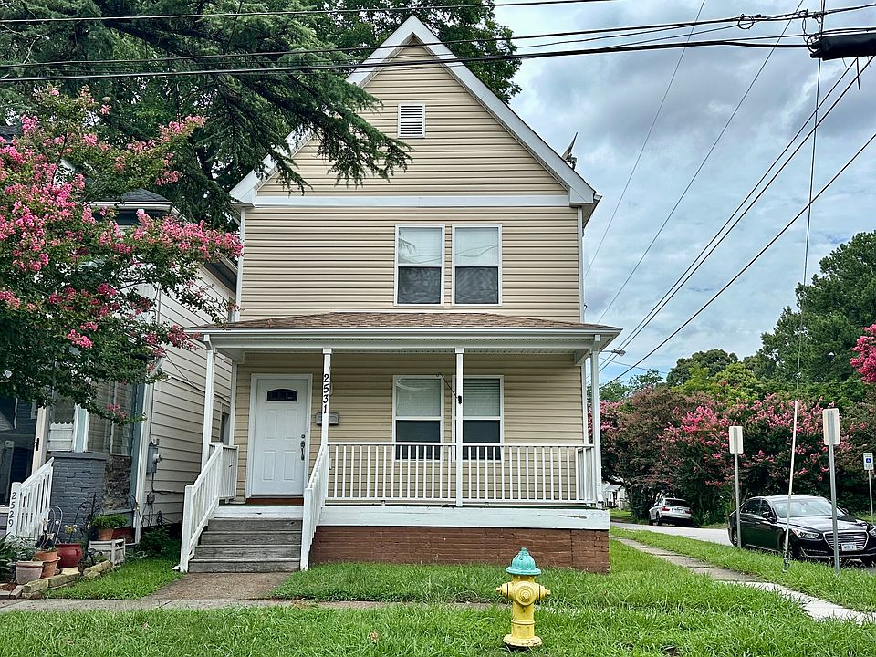 1st image of 2531 Middle Ave