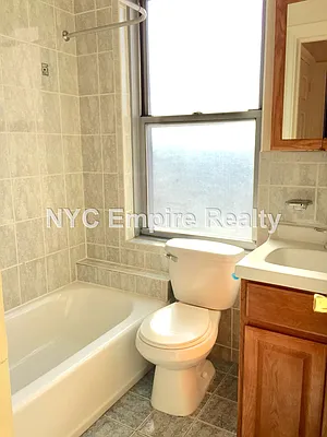 Rented by NYC Empire Realty Inc | media 8