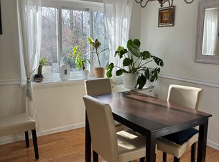 2214 Springwood Dr APT 104, Reston, VA 20191