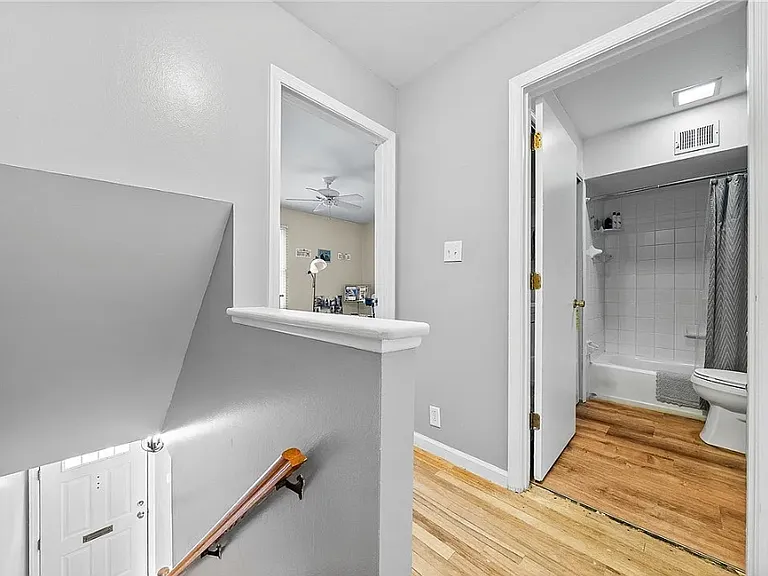 635 Robinwood Dr #A — Photo 5