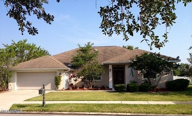 1st image of 909 Gardenbrook Ct SE