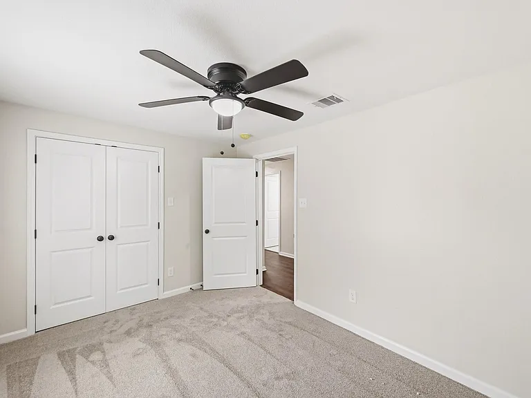 7946 Fowlie St — Photo 19