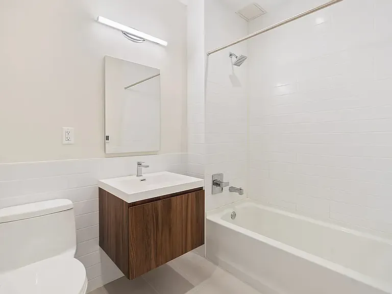 521 W 134th St #8B — Photo 14