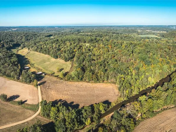 56 Osage Meadows Ln, Bland, MO 65014