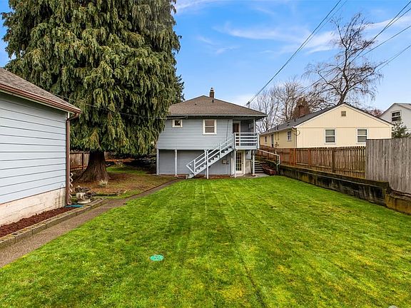 Your entrance and yard