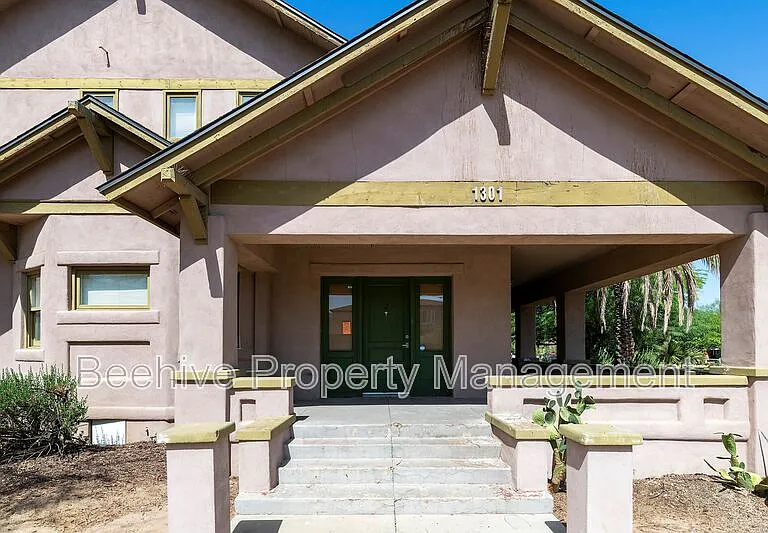 1301 W Monroe St #2 — Photo 3