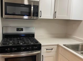 1808 D St APT B, Sacramento, CA 95811