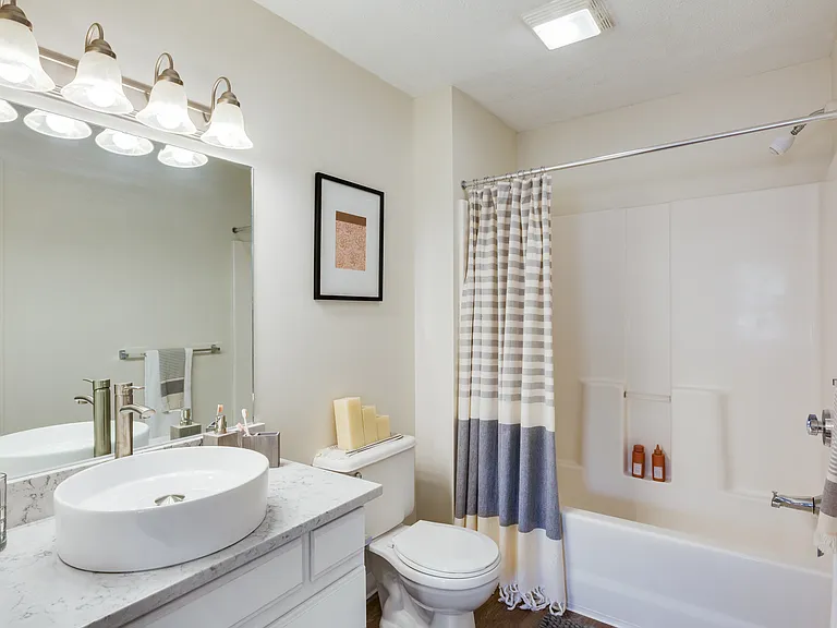 Residences at Tewksbury Commons — Photo 8