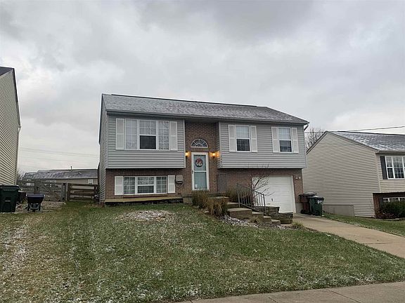 5th image of 2487 Camellia Ct