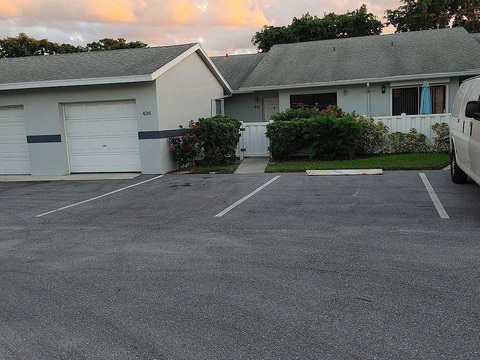 2641 Gately Dr W West Palm Beach FL | Zillow