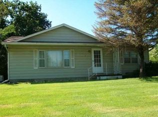 228 S County Line Rd, Windsor, MO 65360