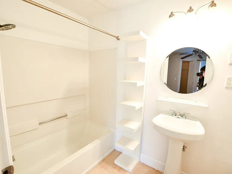 2585 Grassy Point Dr #203 — Photo 7