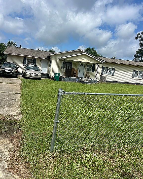 1st image of 2001 Clover Dale Cir