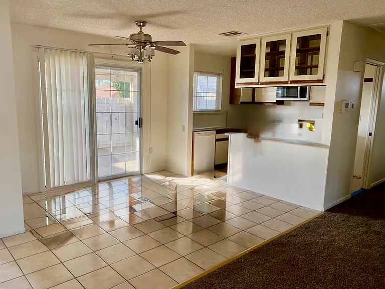 27515 Emory Ct — Photo 9