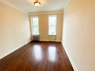 1731 Summerfield St APT 2F, Ridgewood, NY 11385