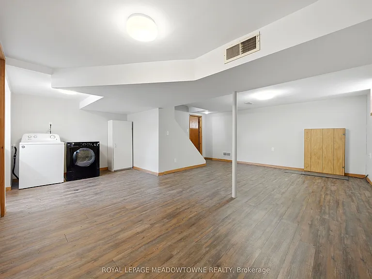 20 Delrex Blvd — Photo 31
