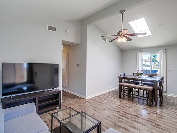 2nd image of 4531 Winona Ave APT 3