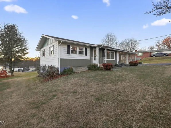 241 Crockett St, Bluff City, TN 37618