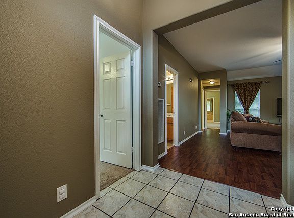 4th image of 15043 Kamary Ln