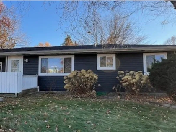 2002 Diffley Rd, Eagan, MN 55122