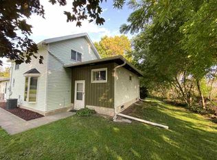 310 N Birdsey St, Columbus, WI 53925