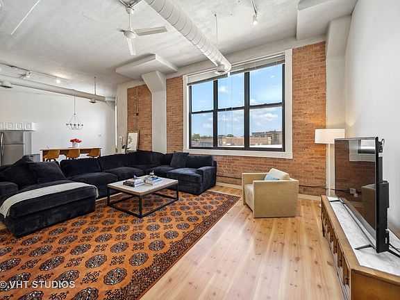 3rd image of 2675 W Grand Ave APT 304