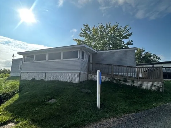 115 Williamsburg Rd, Imperial, PA 15126