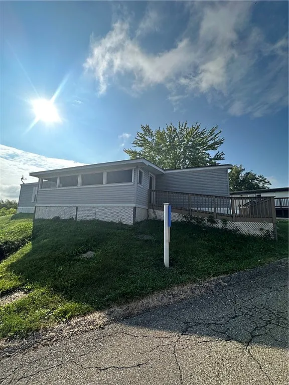 115 Williamsburg Rd photo 1