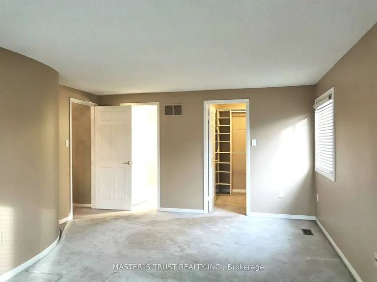 68 Lehman Cres — Photo 19