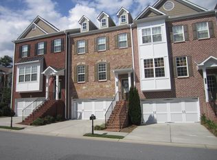 6067 Cameron Pte, Peachtree Corners, GA 30092