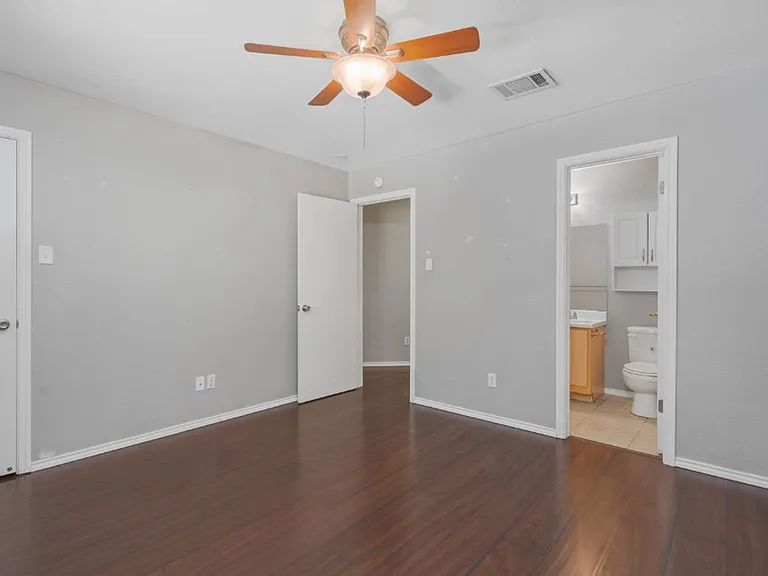7228 Aldea Dr #B — Photo 7