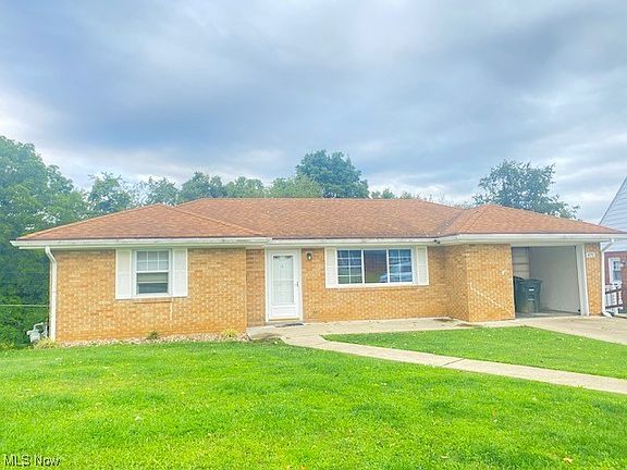 2nd image of 475 Westwood Dr