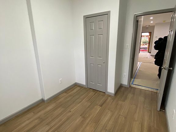 5th image of 2244 E 22nd St #1