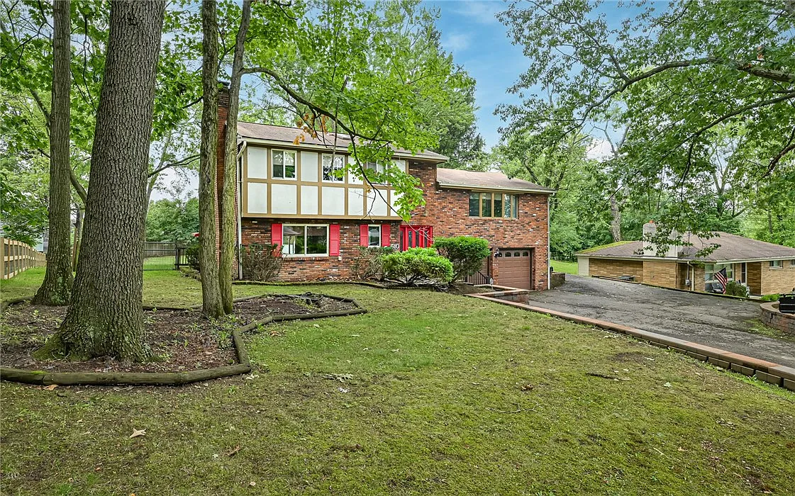 510 Cottage Ln photo 1