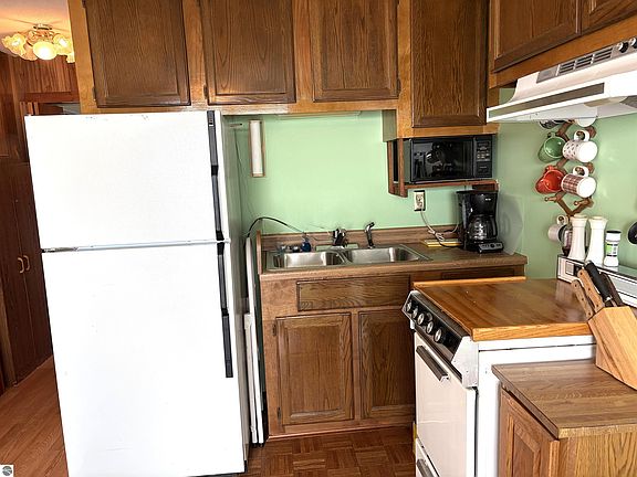 5th image of 113 Steelhead Run St #113