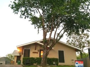6207 Slate Valley Dr, San Antonio, TX 78242