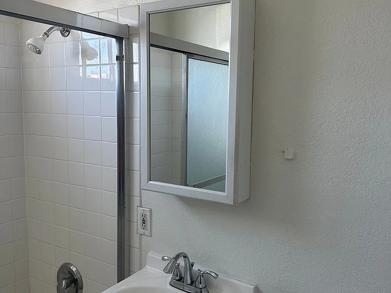 5055 1/2 Muir Ave #5055.5 — Photo 13