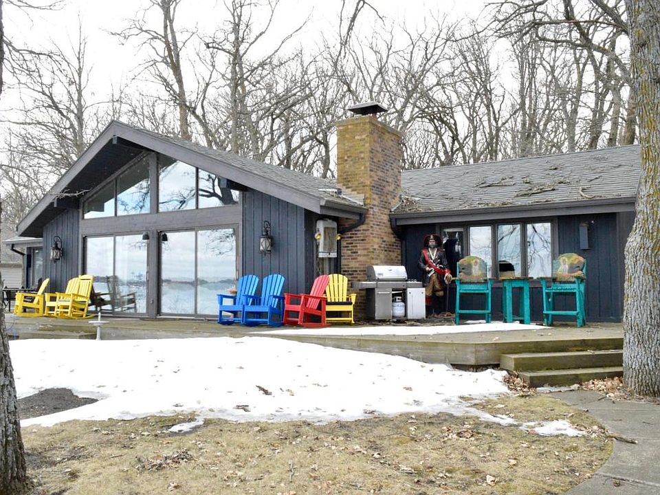 1st image of 2516 Lakeside Ave
