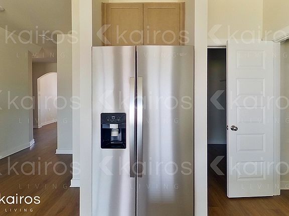 5th image of 6408 Upchurch Dr
