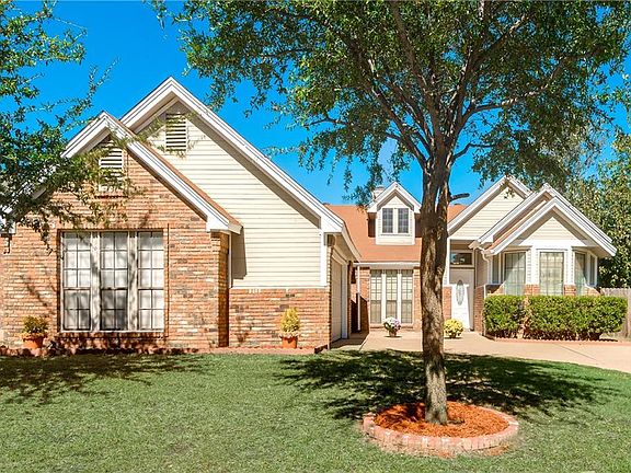2nd image of 2518 Tiber River Ln