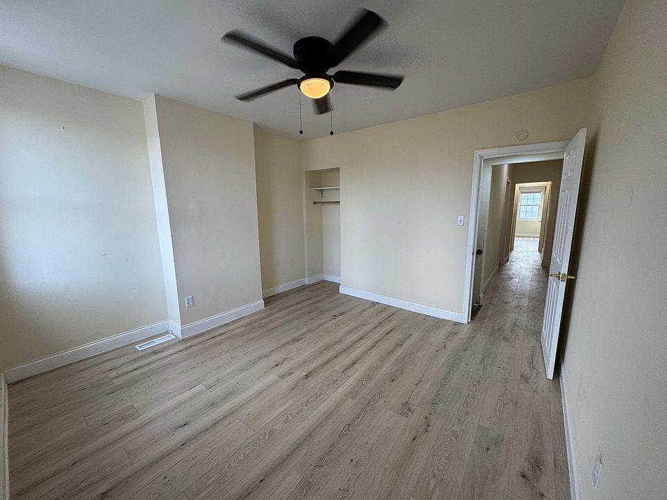 Front bedroom