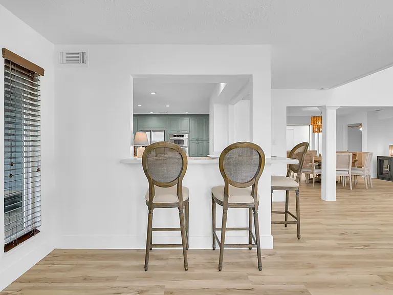 Twain Dr — Photo 16