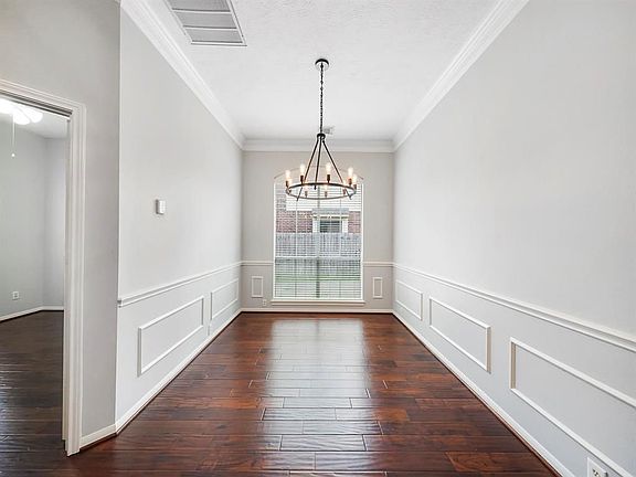 5th image of 1914 Timber Creek Dr