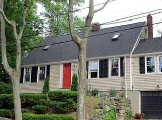 4 Sheridan St, Woburn, MA 01801
