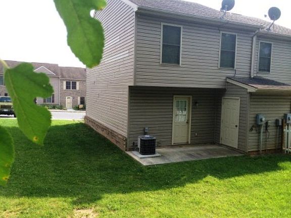 2nd image of 179 Griffin Ln