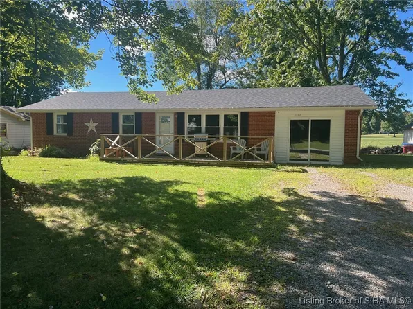 213 Smith Lane, Hanover, IN 47243