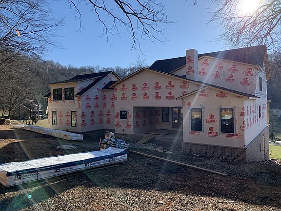 2nd image of 7441 Magnolia Valley Dr