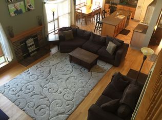 1420 Richmond Ln, Algonquin, IL 60102