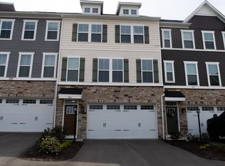 206 Moyer Hill Dr, Cranberry Township, PA 16066