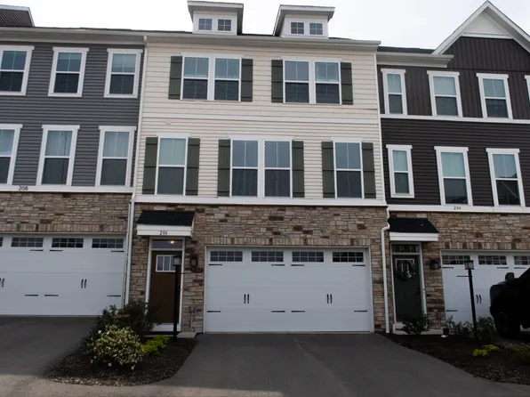 206 Moyer Hill Dr, Cranberry Township, PA 16066